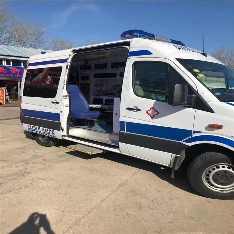 岑溪私人长途救护车出租转院回家