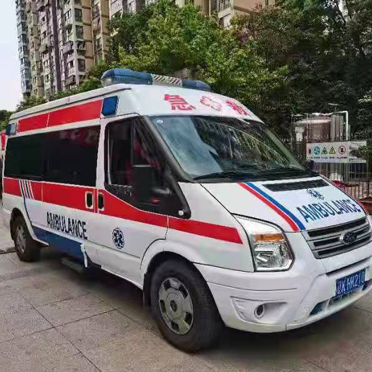 岑溪长途救护车护送病人返乡